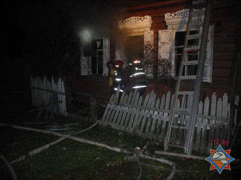 При пожаре жилого дома в Гомеле погибли три человека