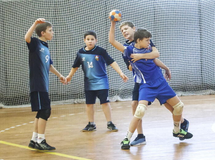 Копыльские юноши заняли 2-е место на соревнованиях по гандболу